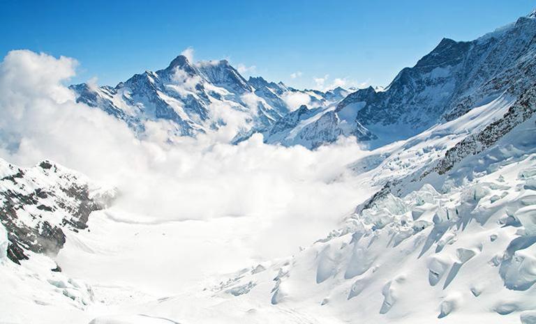 德瑞．童話雪鄉10日(冬季) - 雪妝少女峰．公主新天鵝堡．羅曼蒂克大道