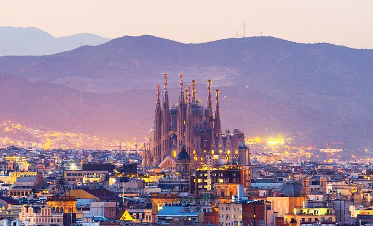 西班牙．馬年奔騰12日(過年團) - 文華東方雙城奢夢．輝煌聖家堂．佛朗明哥狂舞